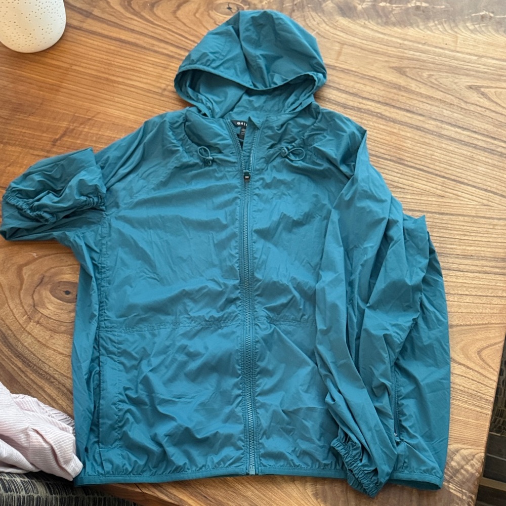 Athleta Teal Hooded Windbreaker Jacket never worn